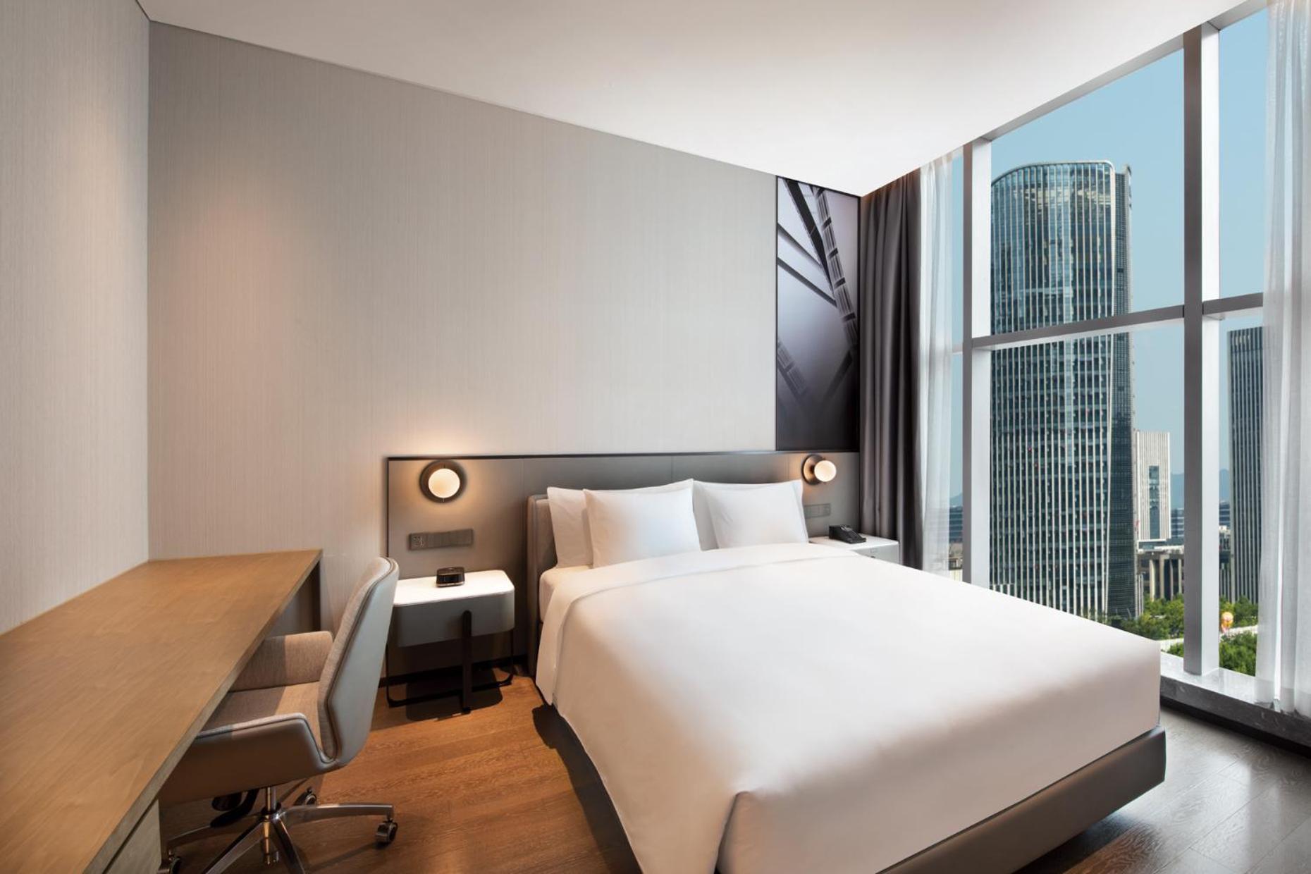 Crowne Plaza Hangzhou Science City By Ihg Exterior photo